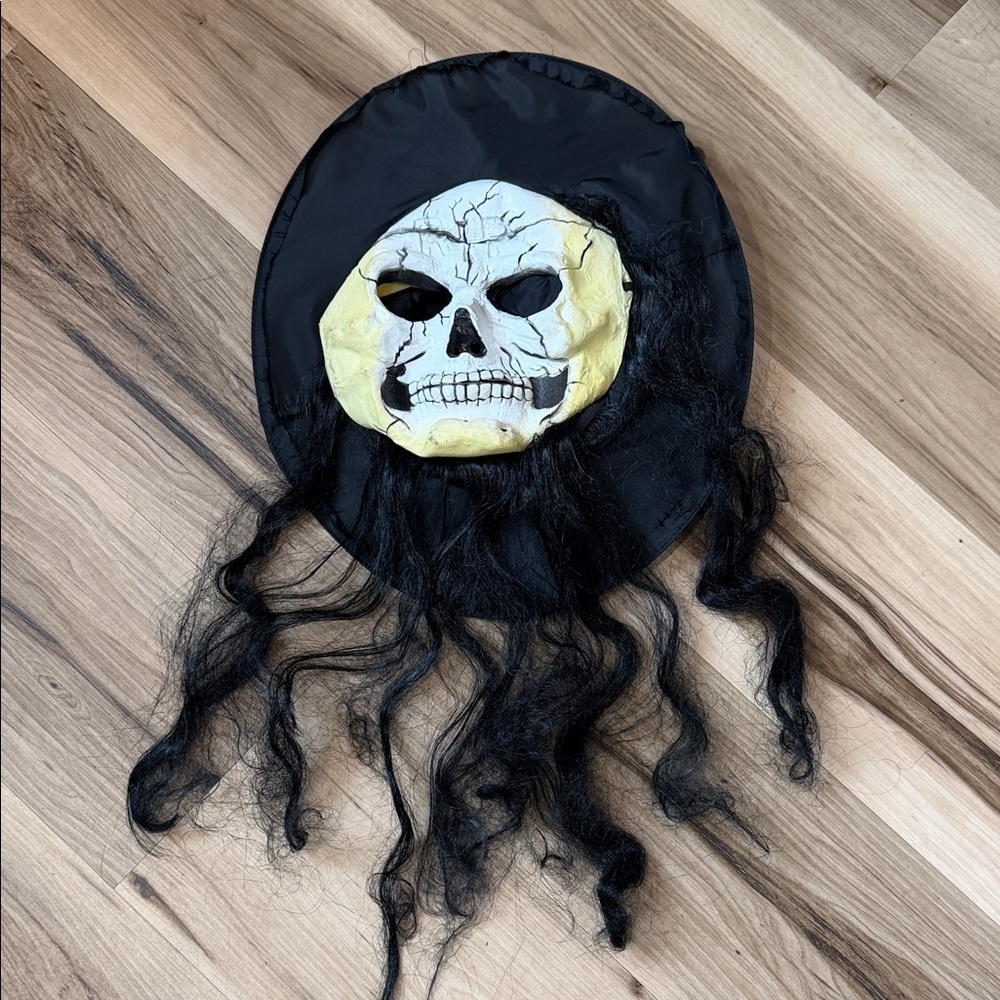 Classic Skull Hood Halloween Mask in Black and Cream